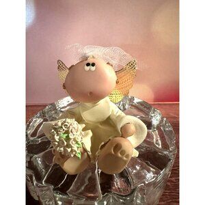 Vintage 2001 Angel‎ Cheeks Bride Figurine